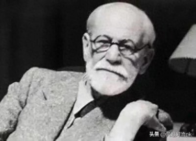 弗洛伊德:人性深渊的开拓者,内心困惑的启明灯