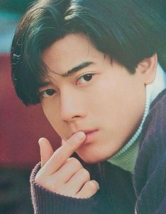 郭富城年轻到底有多帅?看到旧照网友:“沸腾了”