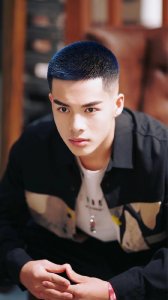 最火男士发型,精神时尚很有型,选一款吧