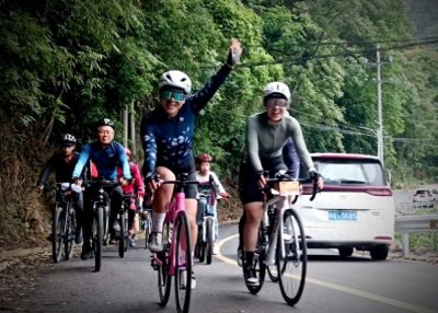 福州(福清)枇杷丰收季爱国主义骑行活动举行