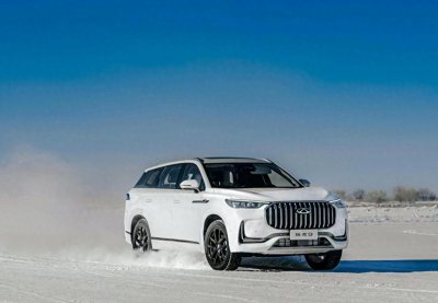 15万左右跑高速稳定性好的6款车推荐,底盘扎实动力还好